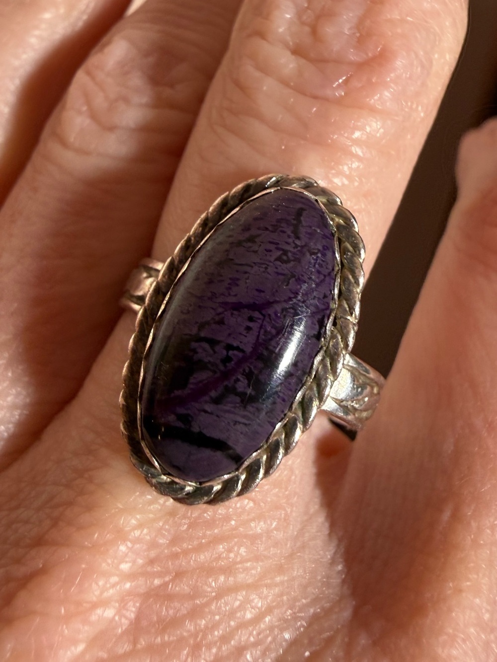 Patricia Platero Native American Sterling silver Purple stone Signed ring 8 3/4